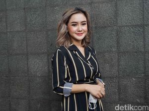 Cita Citata Batal Nikah dengan Roy Geurts Cita Citata Batal Nikah dengan Roy Geurts