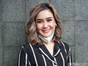 Cita Citata Minta Maaf ke Teman-temannya Setelah Batal Nikah, Kenapa? Cita Citata Minta Maaf ke Teman-temannya Setelah Batal Nikah, Kenapa?