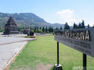 Potret New Normal di Candi Arjuna Dieng