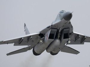 Ribut dengan China, India Belanja Persenjataan Tempur Rusia Rp 73 T Ribut dengan China, India Belanja Persenjataan Tempur Rusia Rp 73 T