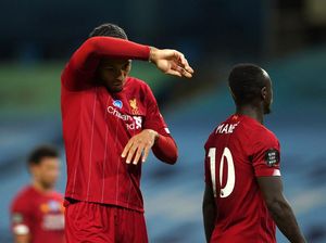 Liverpool Senasib Arsenal, Habis Juara Langsung Kalah Telak