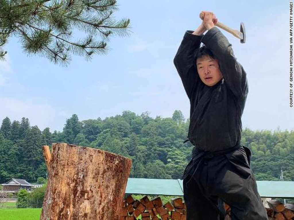 Dia, Satu-satunya Pria Bergelar Master dalam Studi Ninja