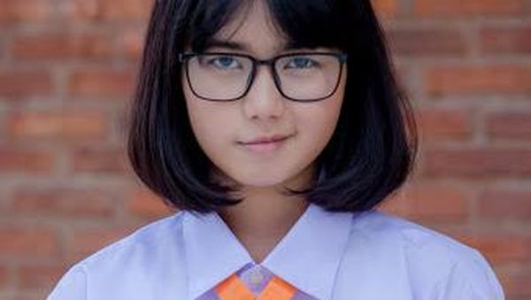 Ploy Sornarin, Bintang Thailand yang Disebut Mirip Adhisty Zara