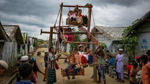 Keseruan Anak-anak Rohingya di Tengah Keterbatasan