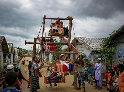 Keseruan Anak-anak Rohingya di Tengah Keterbatasan