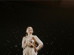Mau Lihat Serunya Backstage Konser Tegar 2.0 Rossa? Tonton Acara Ini Mau Lihat Serunya Backstage Konser Tegar 2.0 Rossa? Tonton Acara Ini