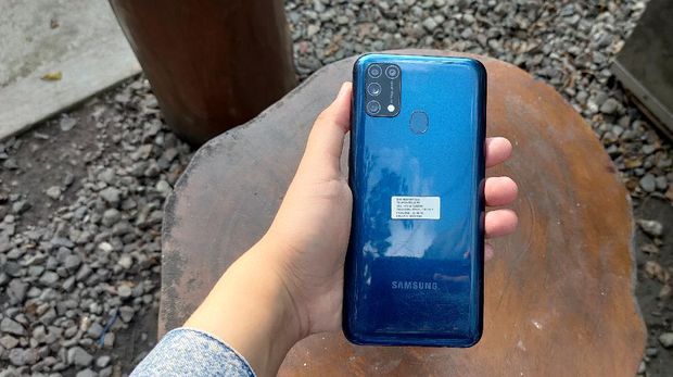 Samsung Galaxy M31 Samsung Galaxy M31