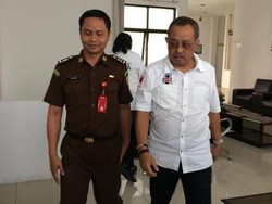 Armuji Tiba-tiba Mundur dari Pilwali Surabaya 2020, Ada Apa?