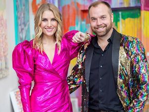 Sosialita Terinfeksi Virus Corona Setelah Gelar Pesta Makan Malam di Rumah