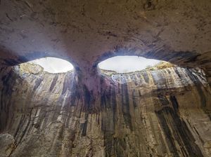 Mata Dewa dari Bulgaria