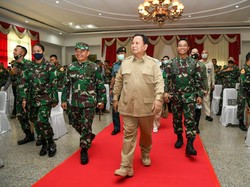 Menhan Prabowo Terima Kunjungan KSAD, Bahas Modernisasi Alutsista