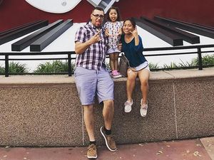 Foto: Beda Tinggi Sangat Jauh, Pasangan Ini Sering Dikira Ayah dan Anak