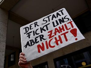 Rumah Bordil Tutup Imbas Corona, Puluhan PSK di Berlin Gelar Demo