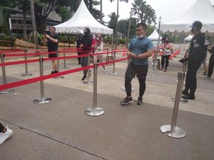 Stadion GBK Sepi Pengunjung Pagi Ini, Tak Ada Antrean di Pintu Masuk