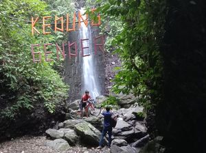 Pesona Air Terjun Kedung Gender yang Sejuk dan Asri di Kudus