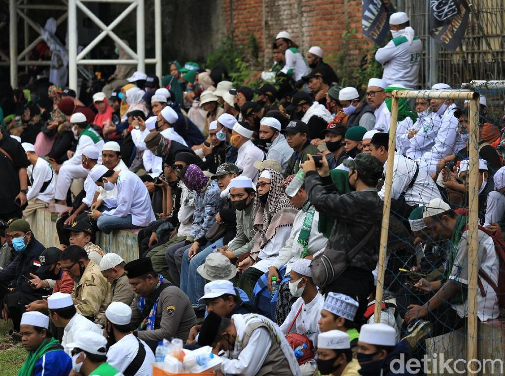 Ketum Aksi Apel Siaga Pastikan Protokol Kesehatan Tetap Diperhatikan Ketum Aksi Apel Siaga Pastikan Protokol Kesehatan Tetap Diperhatikan