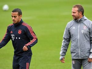 Hansi Flick Tegaskan Ingin Pertahankan Thiago Alcantara