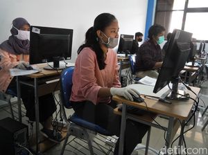 Video: Peserta UTBK Bersuhu 37,5 Derajat Lebih Harus Tes PCR