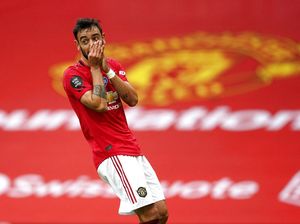 Bruno Fernandes di Jajaran Eric Cantona dan Robin van Persie