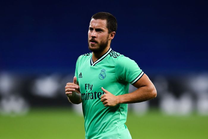 Eden Hazard BARCELONA, SPAIN - JUNE 28: Eden Hazard of Real Madrid CF looks on during the Liga match between RCD Espanyol and Real Madrid CF at RCDE Stadium on June 28, 2020 in Barcelona, Spain. (Photo by David Ramos/Getty Images)