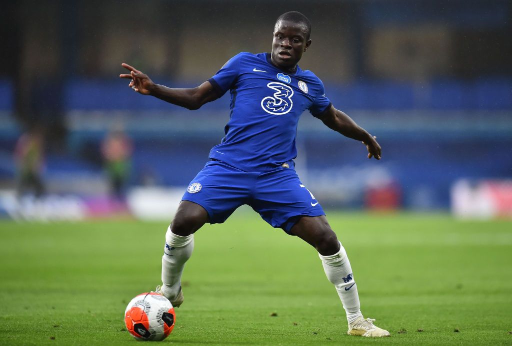 LONDON, ENGLAND - JULY 04: N'Golo Kante of Chelsea controls the ball during the Premier League match between Chelsea FC and Watford FC at Stamford Bridge on July 04, 2020 in London, England. Football Stadiums around Europe remain empty due to the Coronavirus Pandemic as Government social distancing laws prohibit fans inside venues resulting in all fixtures being played behind closed doors. (Photo by Glyn Kirk/Pool via Getty Images)