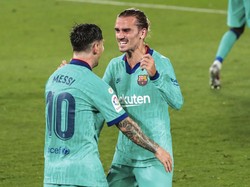 Simeone Enggan Terseret Gosip Tak Akurnya Griezmann dengan Messi