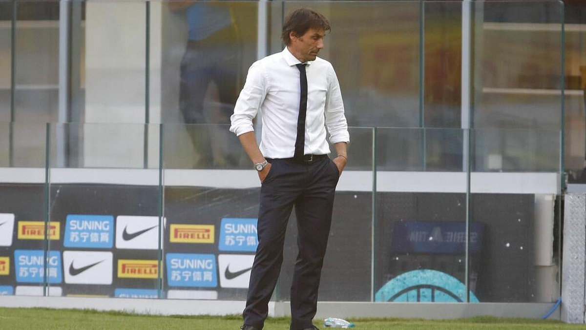 Antonio Conte kesulitan menjelaskan kekalahan inter Milan dari Bologna (Foto: AP/Antonio Calanni)