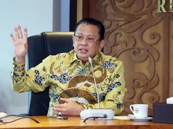 Ketua MPR: Santri Punya Peran Sentral dalam Pembangunan Nasional