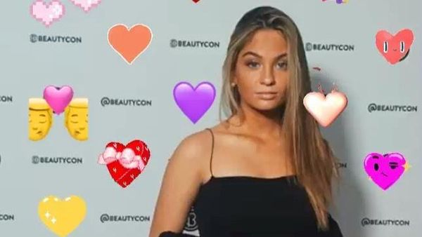 Potret TikTokers Cantik Anti-Trump, Putri Tangan Kanan Presiden AS