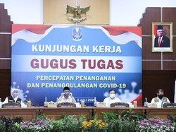 Kasus Positif COVID-19 di Jatim Hampir 14 Ribu, Ini Upaya Khofifah