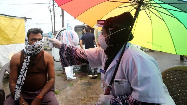 Longgarkan Lockdown, India Kini Catat Kasus Corona Terbanyak Ketiga di Dunia Longgarkan Lockdown, India Kini Catat Kasus Corona Terbanyak Ketiga di Dunia