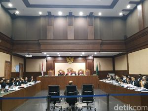 Sidang Korupsi Jiwasraya, Dirut Bicara Eks Direktur Keuangan Terima Mobil Sidang Korupsi Jiwasraya, Dirut Bicara Eks Direktur Keuangan Terima Mobil