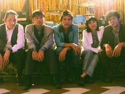 Indische Party Rilis Ulang Video Klip Sepeda
