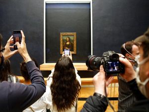 Museum Louvre Prancis Ditutup karena Pandemi COVID-19, Kini Diperbaiki Museum Louvre Prancis Ditutup karena Pandemi COVID-19, Kini Diperbaiki