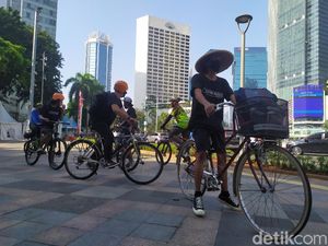 Kawal Gugatan Polusi Udara DKI, Koalisi Gerakan Ibu Kota Gowes ke PN Jakpus Kawal Gugatan Polusi Udara DKI, Koalisi Gerakan Ibu Kota Gowes ke PN Jakpus