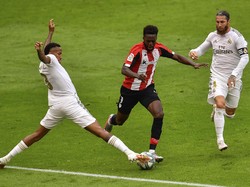 Kenapa Aksi Sergio Ramos Ini Tak Diganjar Penalti?