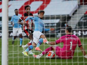 26 Tendangan yang Tak Menjadi Gol Manchester City