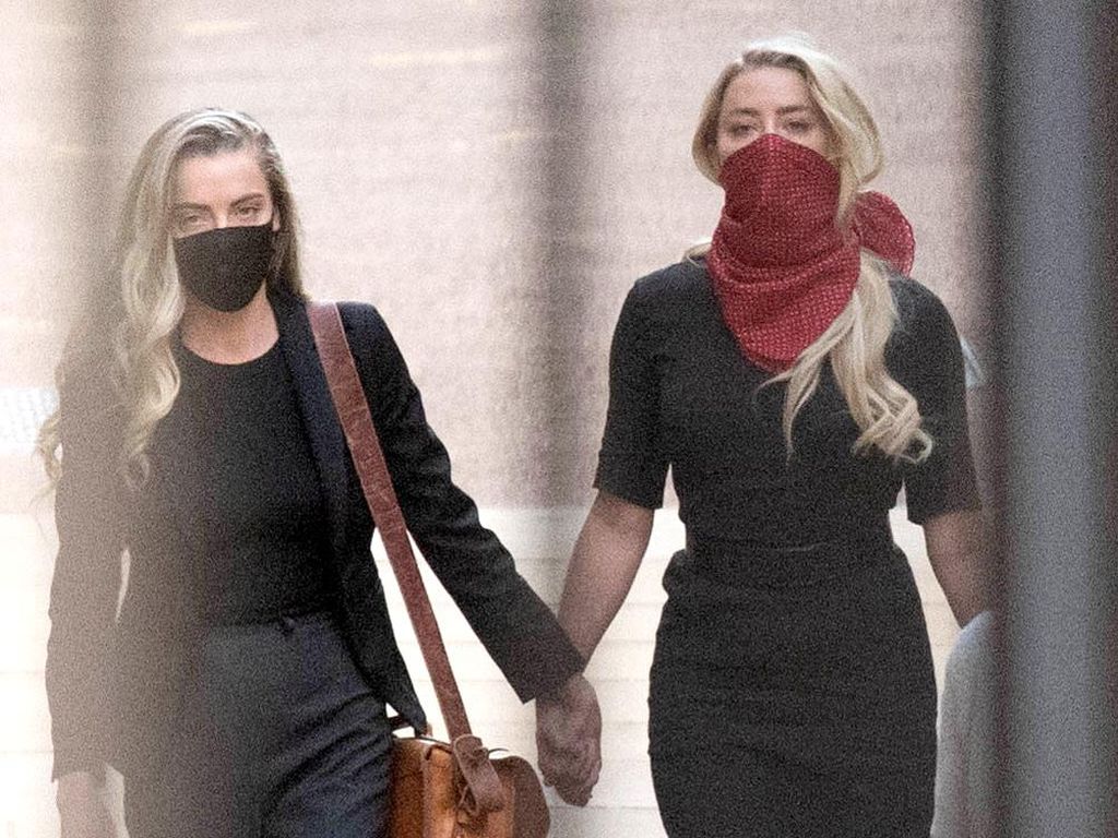 Jadi Sorotan, Amber Heard Bawa Pacar Wanitanya ke Persidangan Johnny Depp
