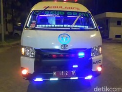 Meski Sudah Tampil Kece, Ambulans Disko Tetap Antar Jemput Pasien