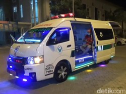 Wow, Ada Ambulans Disko di Pasuruan