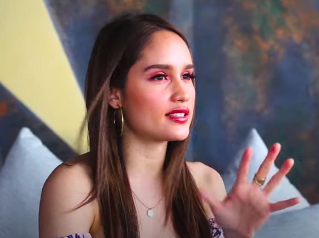Kini Tenar, Cinta Laura Dulu Tak Pernah Minat Jadi Artis Kini Tenar, Cinta Laura Dulu Tak Pernah Minat Jadi Artis