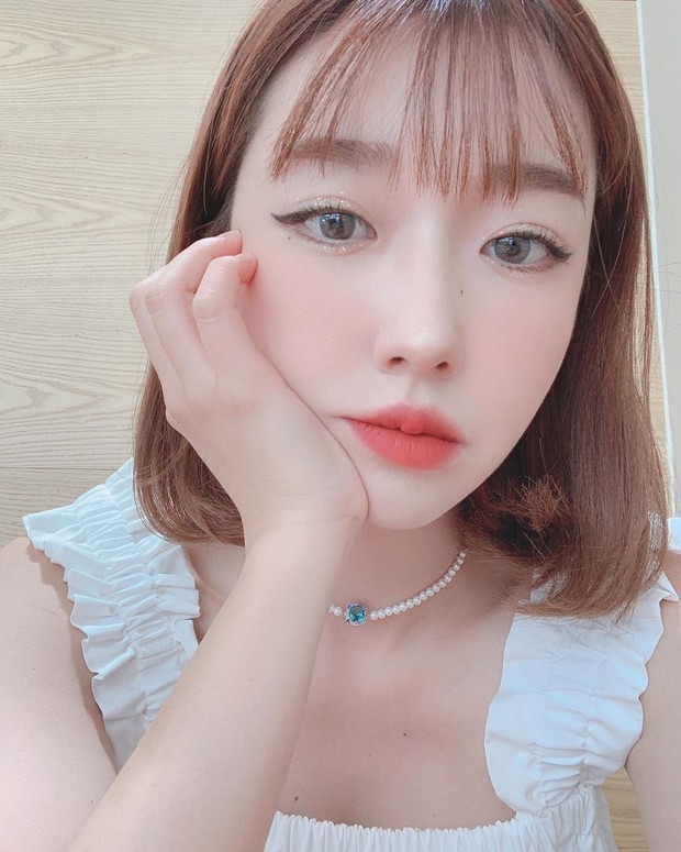 Sunny Dahye masuk dalam deretan YouTuber ternama di Indonesia.