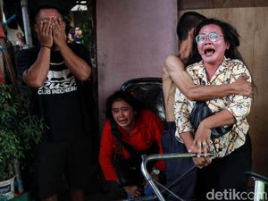 Histeris Warga Korban Kebakaran Manggarai