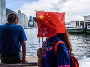 Inggris Tawarkan Kewarganegaraan Bagi Warga Hong Kong, China Geram