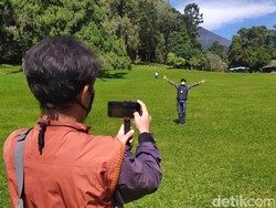 3 Spot Favorit Bersantai dan Swafoto Wisatawan di Kebun Raya Cibodas