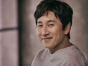 Fakta Baru Kasus Narkoba Aktor Lee Sun Kyun Fakta Baru Kasus Narkoba Aktor Lee Sun Kyun