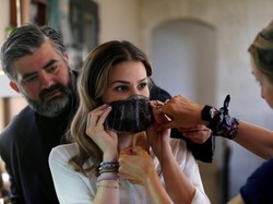 Menebak Kepribadian Berdasarkan 8 Motif Masker yang Dipakai Sehari-hari