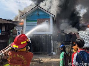 Si Jago Merah Lahap Toko di Manggarai