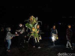 Begini Jalannya Yadnya Kasada di Tengah Pandemi Corona