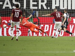 Tertinggal dua gol, Milan berhasil bangkit di sisa waktu.